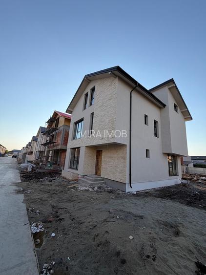 Vilă spațioasă 235 mp | P+1+M | 3 dormitoare | Curte amenajată | La cheie - 9