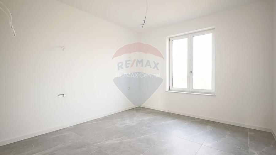 Comision 0 %! Casă cu 4 camere, construcție 2025, Bod! - 9