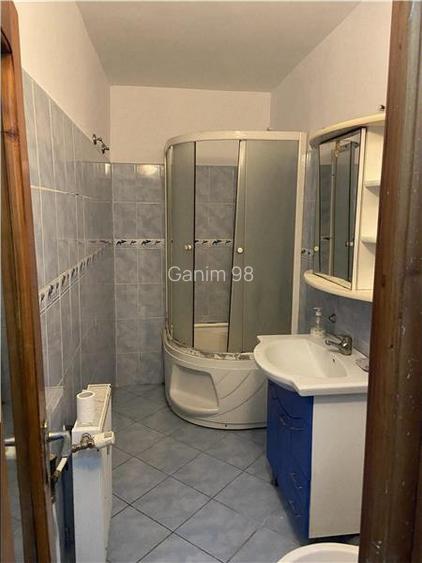 Apartament 2 camere , zona Spitalul judetean , decomandat , 52 mp , liber - 6
