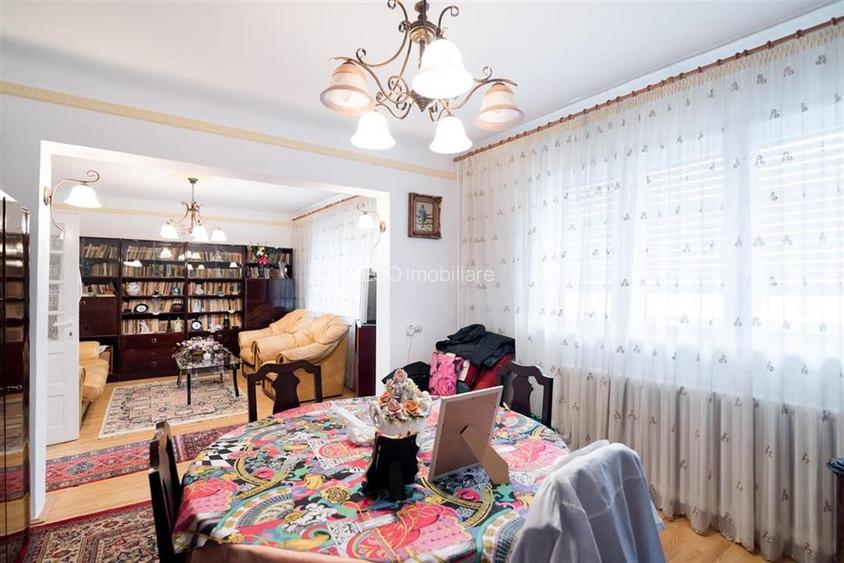 RECO Casa  cu 4 camere la 5 minute de centru (Olosig) -Oradea-curte si acces aut - 8