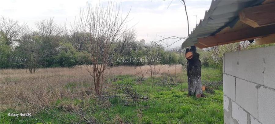 TEREN INTRAVILAN DOROBANTI - 2
