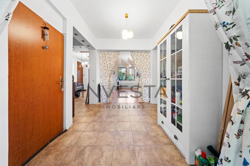 Resedinta impunatoare cu teren generos de 2.012 mp in Buna Ziua! - 5