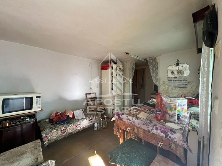 Casa individuala , cu garaj si teren de 856 mp in Ghisoda - 8