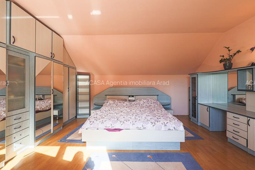 Vilă cu 6 camere în zona rezidențială - Poltura - 5