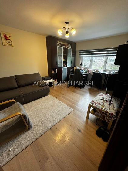 Apartament 3 camere Tomis Nord - sala Polivalenta - 2