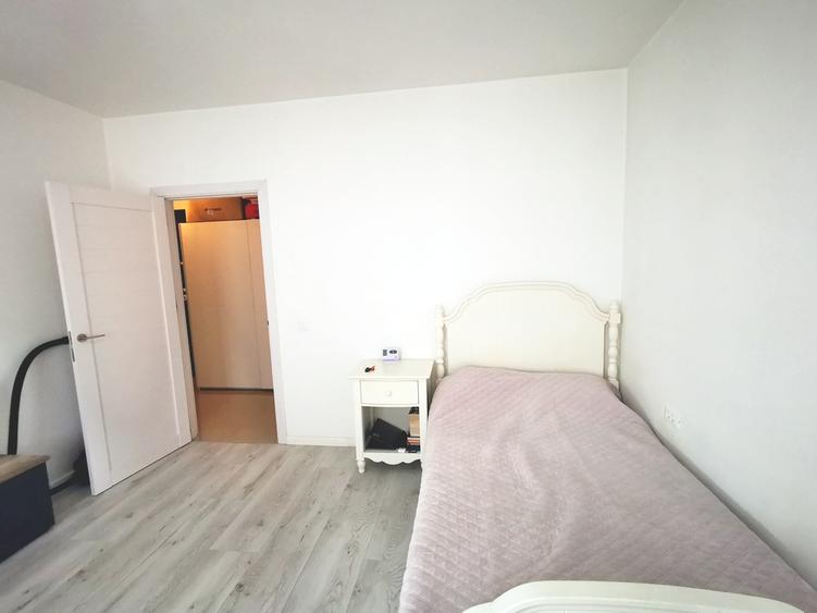 Inchiriere garsoniera  cu centrala Exigent Plaza faza 3 metrou Lujerului 10min - 5