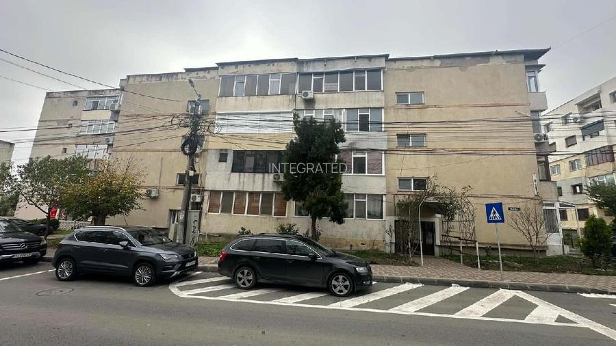 Cernavoda - str. 9 mai, Apartament cu 3 camere - 69 mp - etaj 3 - 9