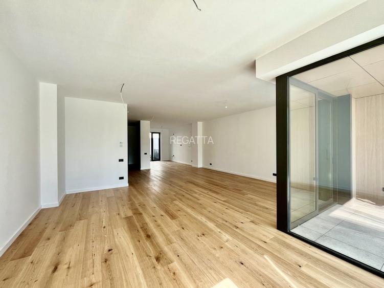 Vila noua finalizata, S+P+2, 6 camere,331mp, Pipera, parcare subterana 2 masini - 26