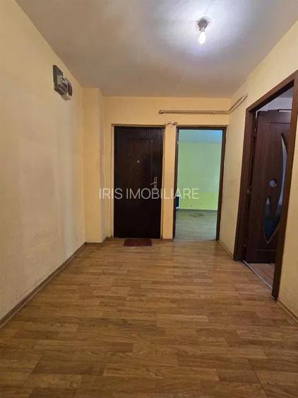 Apartament 3 camere,decomandat, bloc din 82! - 5