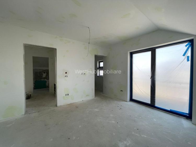 Casa individuala 4 camere si garaj Mosnita Veche - 8