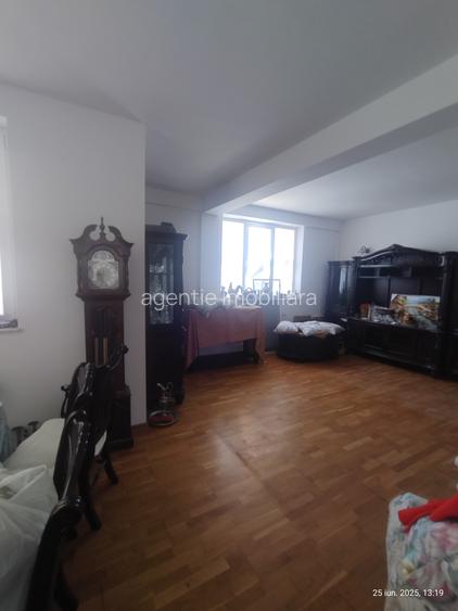 Vila P+1+M Eforie Sud 12 camere pretabil pensiune - 37