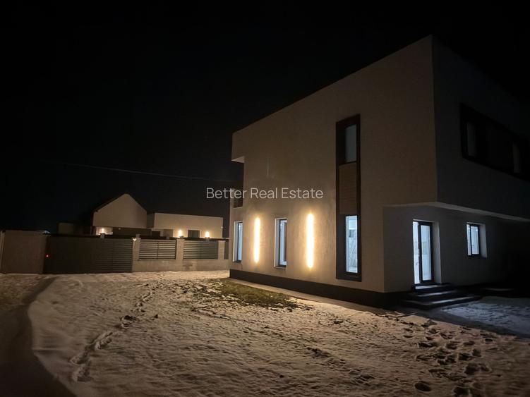 Casă de vânzare individuală nouă | 4 camere | Berceni Ilfov | teren 370 mp - 2