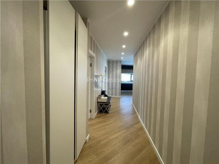 Vanzare 3 Camere Aviatiei Tower Super View Loc de Parcare - 9