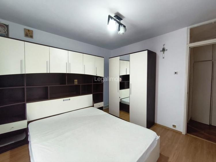 Apartament cu 3 camere, etaj intermediar - 8