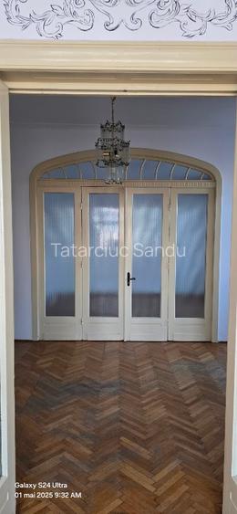 Vnd apartament în vilă zonă centrală - 3