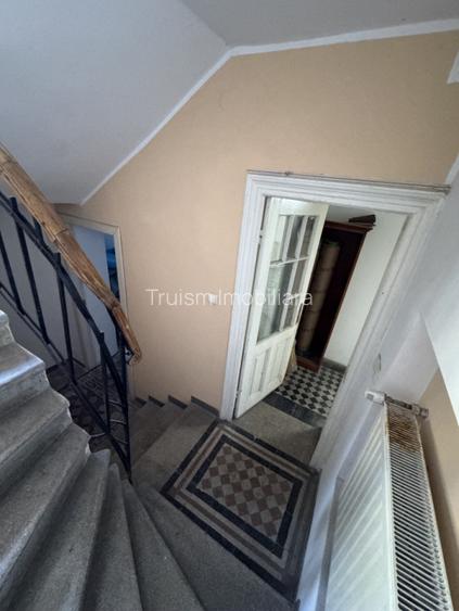 Vila solida, D+P+ Et 1 +  M, Ultracentral- Bulevard - 14