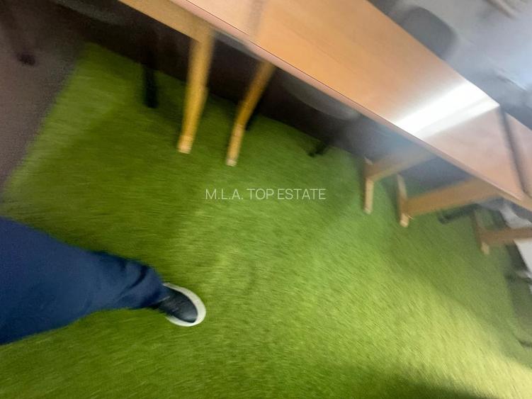 Spațiu comercial de închiriat – Piața Gării - 11