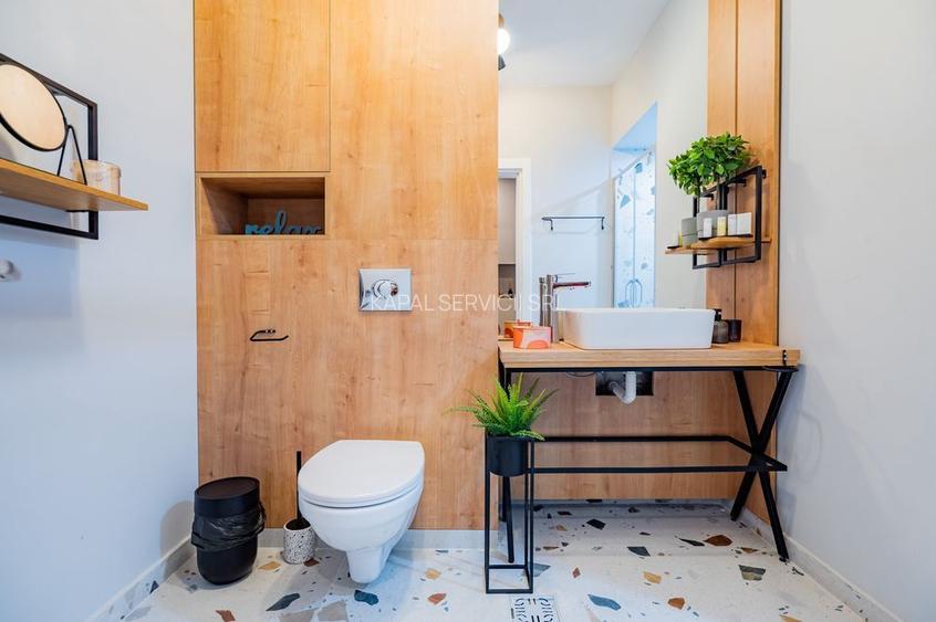 Inchiriere 2 camere, lux, zona REX - 3