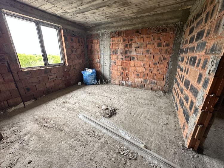 CASA SINGULARA PRELUNGIREA GHENCEA, TOATE UTILITATILE, COMISION 0% - 13