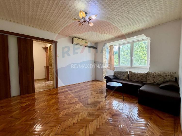 Apartament cu 2 camere și 2 balcoane de închiriat - zona Podgoria - 4