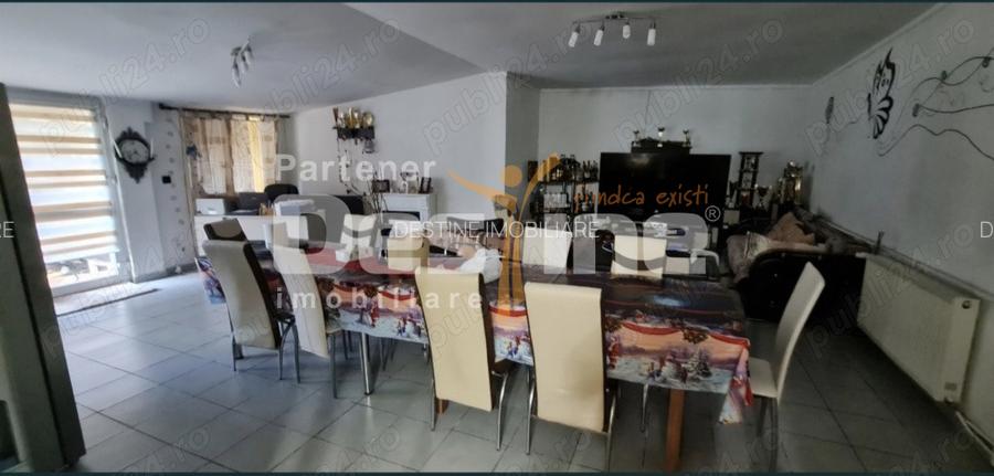 CASĂ DE VÂNZARE ÎN HUNEDOARA - 4