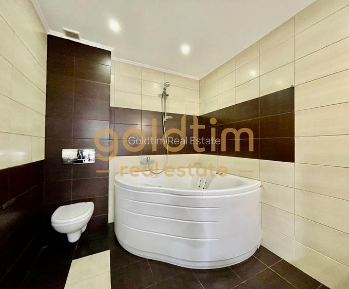 SPATII GENEROASE/ TERASA 33 mp/ SPATII DEPOZiTARE - 25