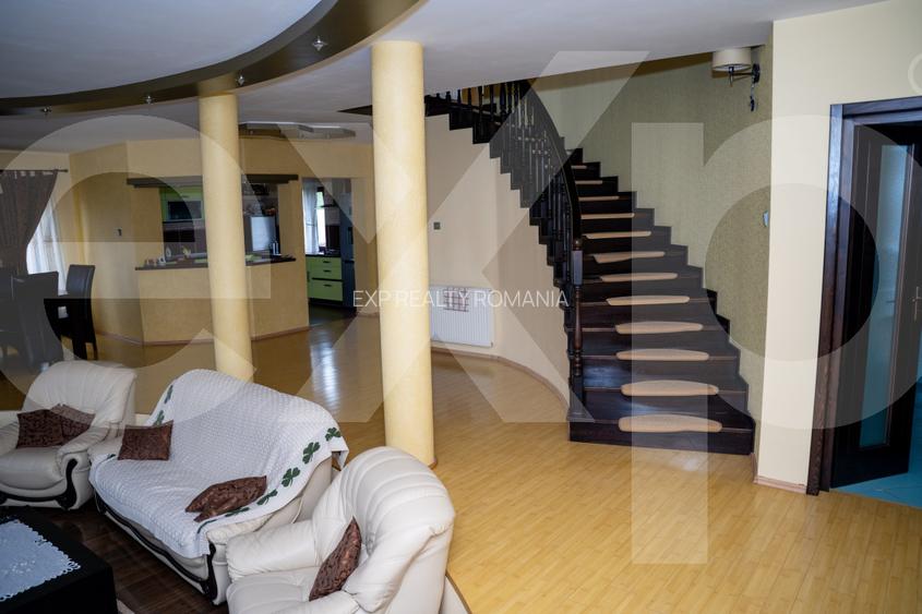 Proprietate unică, în zonă verde și liniștita - 11