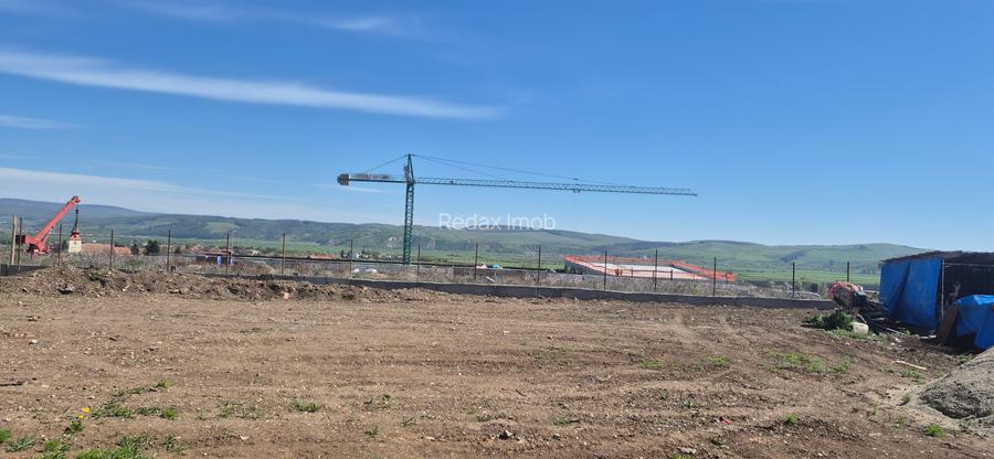 Teren intrare Bod din Sanpetru cu curent, langa Campus - 4