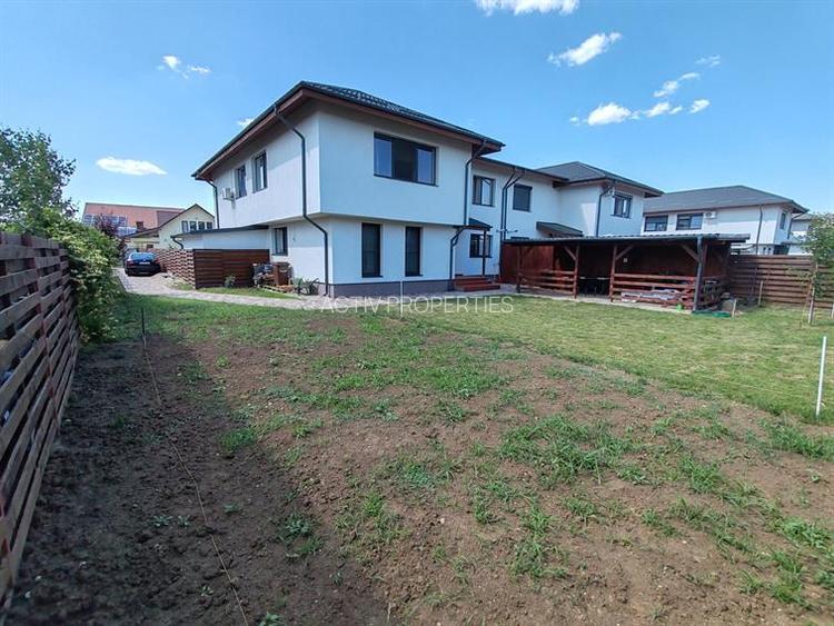 Vila 2021, P+M+pod, 4 camere, 2 bai, teren 356mp,terasa,foisor, parcare 2 masini - 2