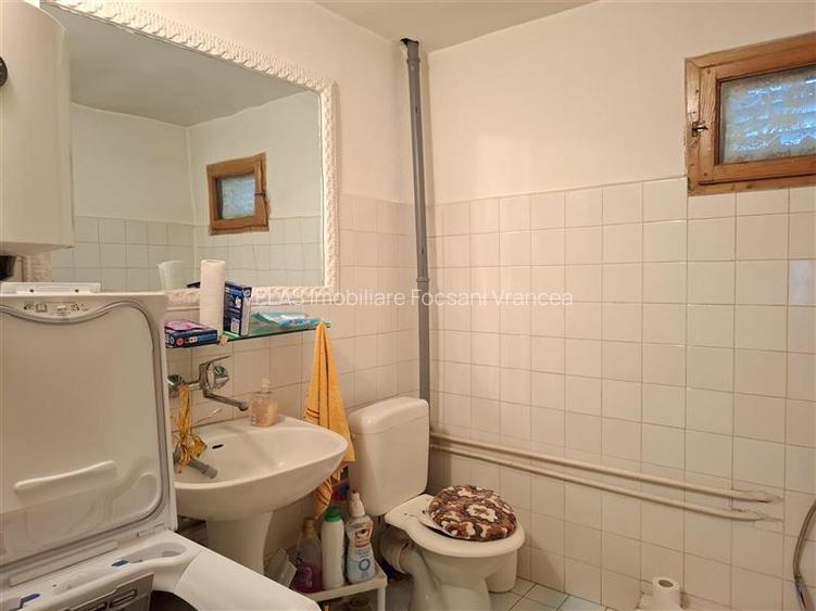 Vila Focsani, P+E,  510 mp teren - 13