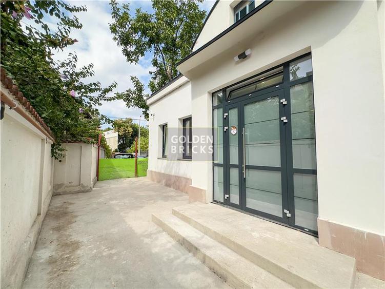 Unirii | Budapesta | Prima inchiriere | 5 camere | Parcare