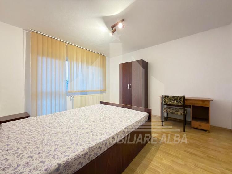 Apartament 3 camere | De inchiriat | 87 mp | Mobilat | Centru