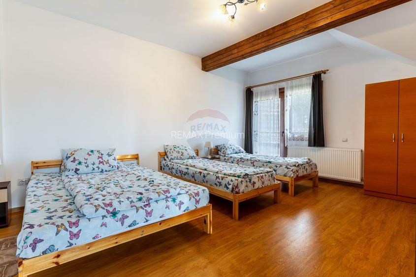Cabana cu 7 camere de vânzare, 387 mp utili, 1300 mp teren! - 24