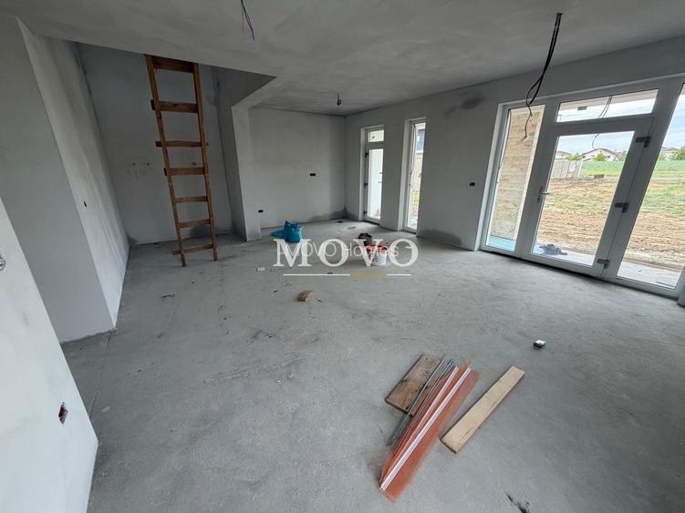 Duplex despartit | La asfalt | Toate utilitatile | Zona excelenta | Mosnita