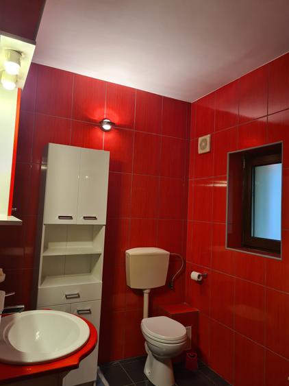 Apartament 3 camere, in vila, Centru, mobilat, finisaje moderne