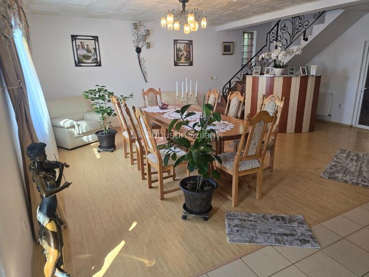 Vilă spațioasă de vânzare în Eforie Sud