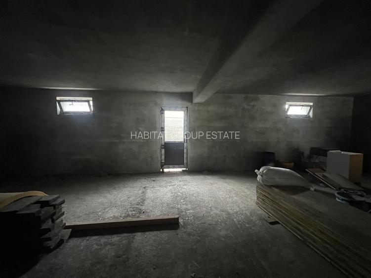 Duplex  175 mp utili 58 mp demisol curte 180 mp finisaje la alegere 3 bai - 8