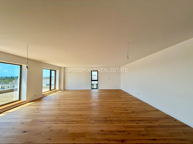 Penthouse cu terasă spectaculoasă și vedere la lac / 260 mp - 2
