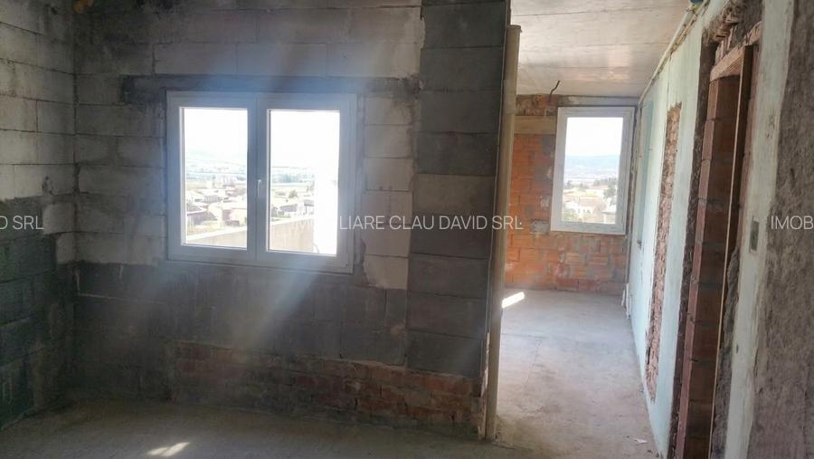 CASA SINGUR CURTE DE RENOVAT  cu teren 297 mp -ZONA PIATA UNIRII- comision 0% - 7