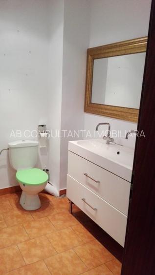 Zona Stefan cel Mare-Metrou imobil 12 camere - 6