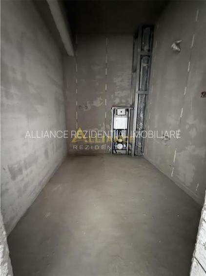 OCAZIE UNICA -> Garsoniera spatioasa ~ Zona Berceni - Aparatorii Patriei - 5