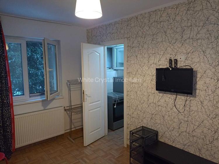 Închiriez garsonieră, Piața Alba Iulia, mobilată și utilată - 2