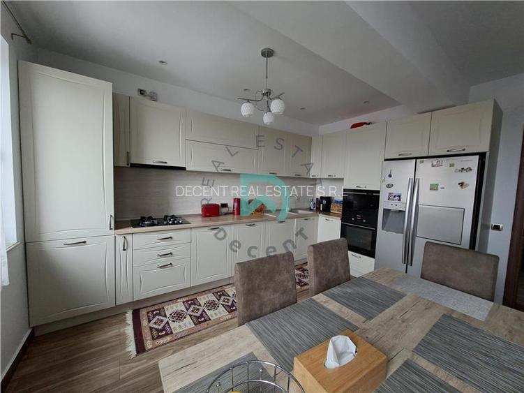 Apartament 3 camere Tractorul, 104mp.,  Brasov - 5