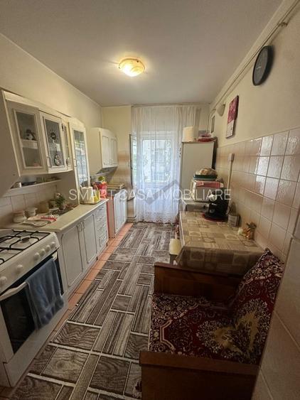 Apartament 3 camere 2 bai decomandat pacurari - 4