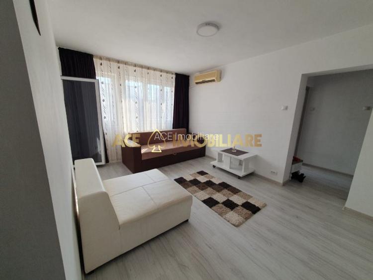 2 Camere de inchiriat | Titan | Metrou | Bloc Reabilitat - 2