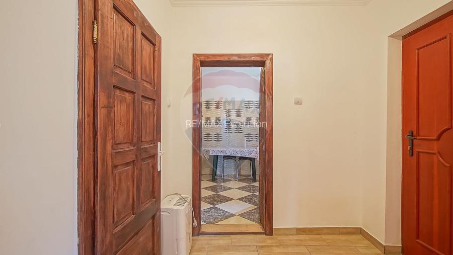 Casă autentică cu teren de 1310 mp, liniște și acces rapid către oraș - 13