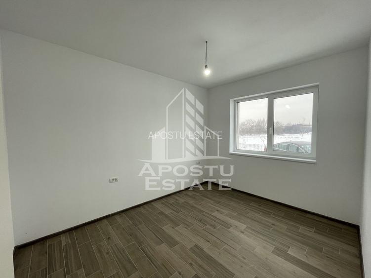 Spatiu comercial, 51 mp, Zona Planetelor - 3