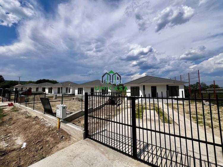 Casa Mihaesti/ 3 Camere - 2