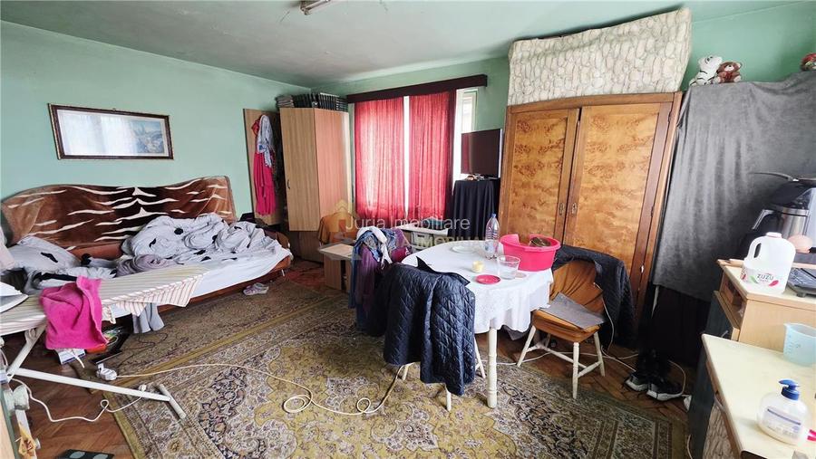 CASA RENOVABILA 5 CAMERE 120 MP UTILI TEREN 399 MP DAMBUL ROTUND - 10