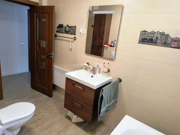 Casa individuala spatioasa, cu teren, Sura Mica - 6